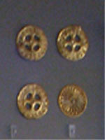 Свастика на Похоронных принадлежностях, Микены, 1700-1600 до н.э.
